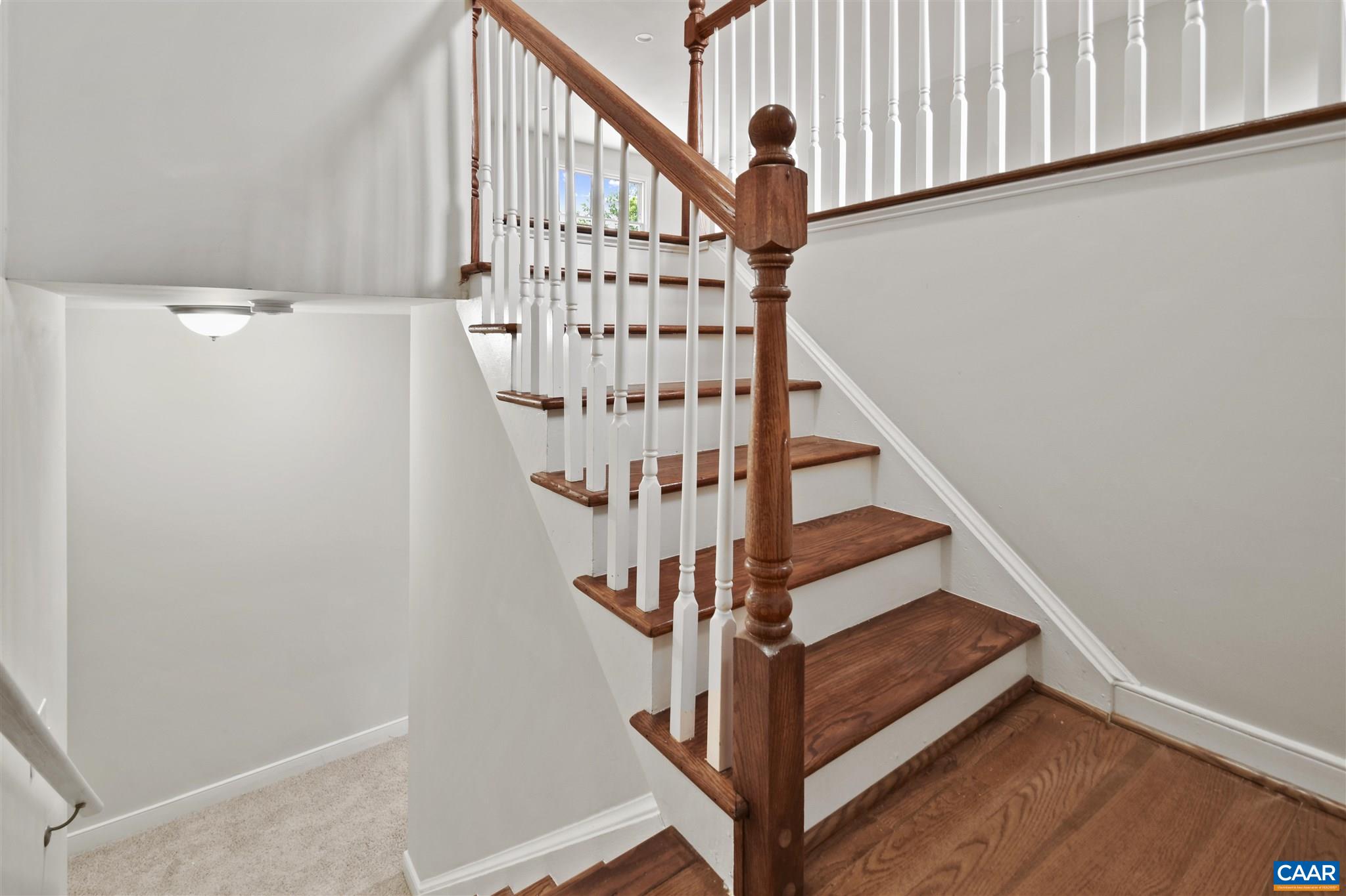 2614 Huntington Road Charlottesville, VA 22901 - Photo 16 of 29 a view of entryway with wooden floor