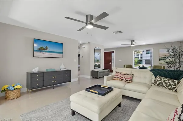 $19,500 | 482 Trade Winds Avenue, Naples, FL 34108