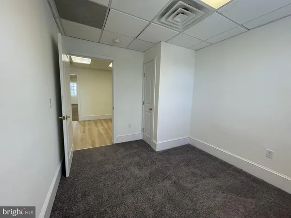 $2,000 | 200 High Street West, Glassboro, NJ 08028