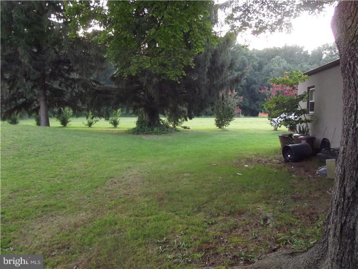 134 Fort Mott Road Pennsville, NJ 08070 - Photo 4 of 12