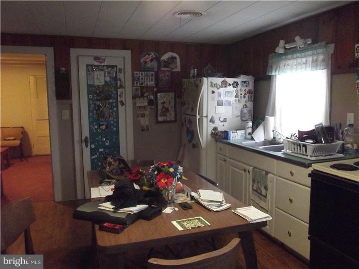 134 Fort Mott Road Pennsville, NJ 08070 - Photo 9 of 12