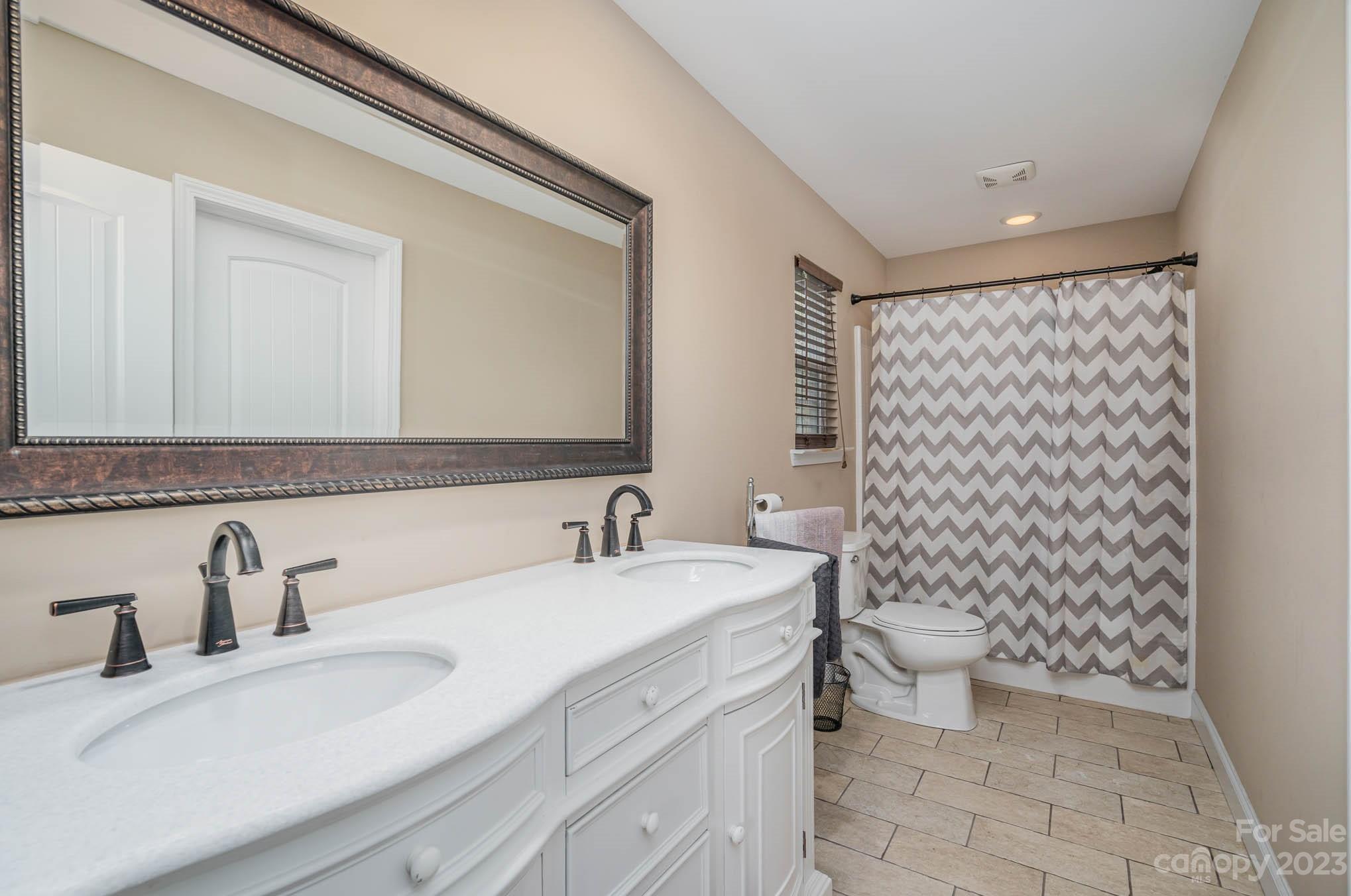 628 Red Hawk Way Clover, SC 29710 - Photo 18 of 34 Gallery Image 18
