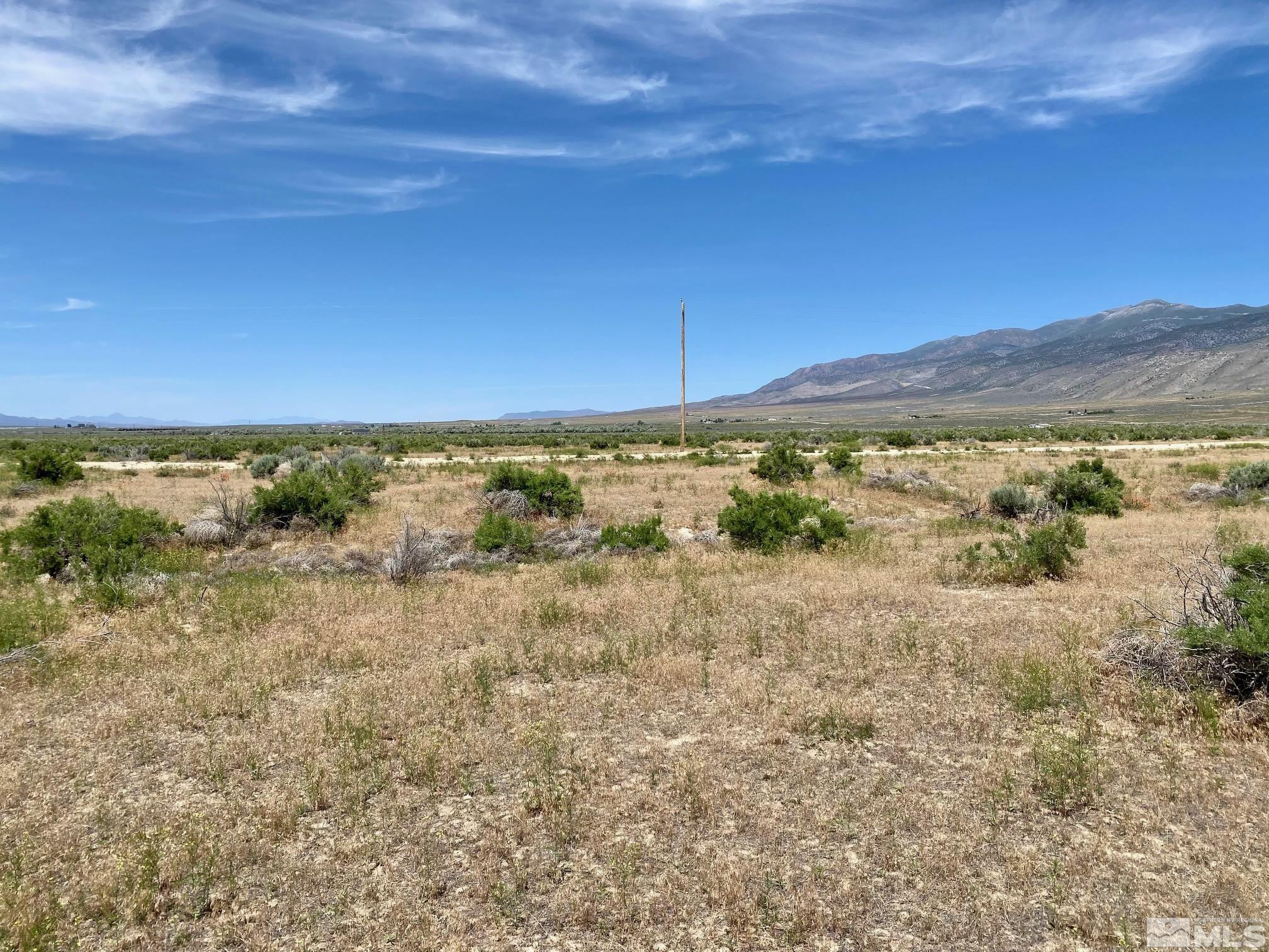 17030 Lancaster Road, Unit 118 Lovelock, NV 89419 - Photo 4 of 23 a view of an outdoor space with mountain view