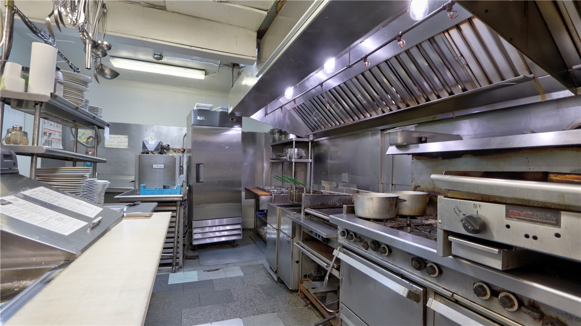 258 Hamilton Street Geneva City, NY 14456 - Photo 43 of 48