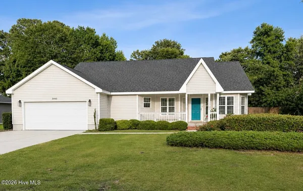 $398,900 | 2002 Joslyn Drive, Morehead City, NC 28557