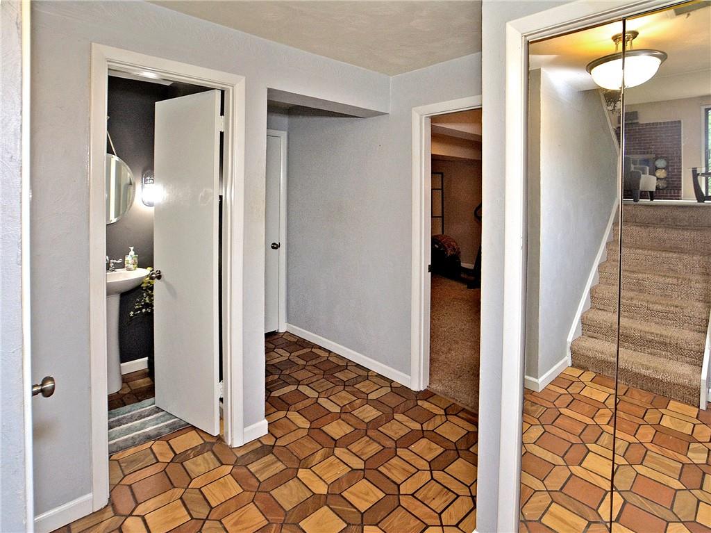 718 Blue Ridge Road Pittsburgh, PA 15239 - Photo 16 of 18 Gallery Image 16