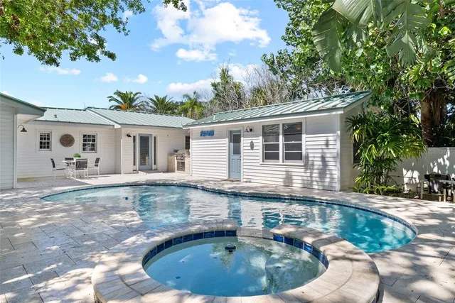 $8,000 | 759 Lantana Avenue, Clearwater Beach, FL 33767