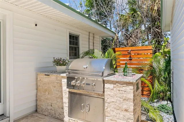 $8,000 | 759 Lantana Avenue, Clearwater Beach, FL 33767