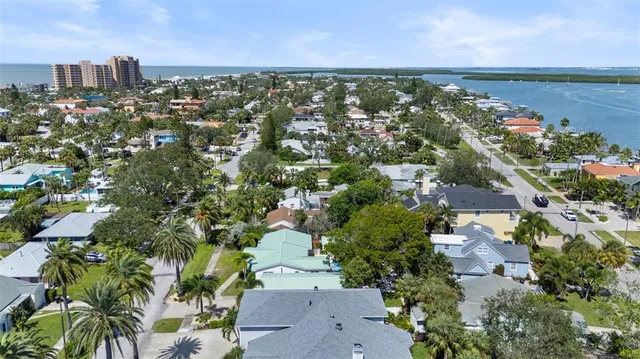 $8,000 | 759 Lantana Avenue, Clearwater Beach, FL 33767