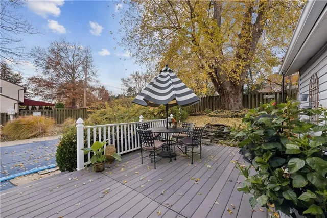 a view of outdoor space with seating space