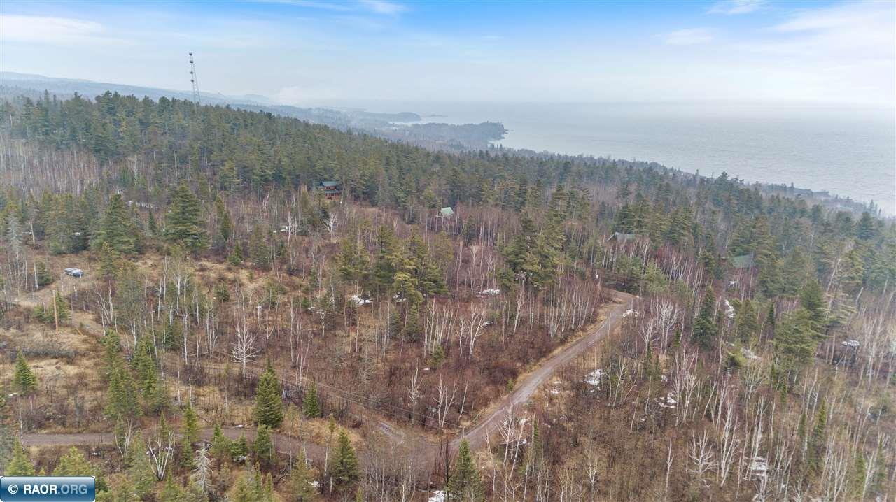 4375 Wood Ridge Drive Two Harbors, MN 55616 - Photo 10 of 20