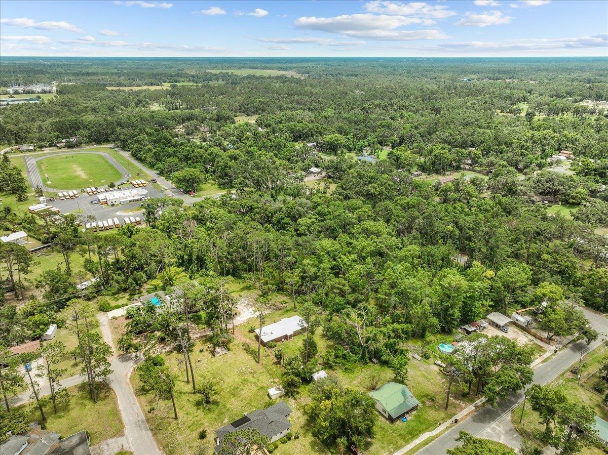 301 Manila Avenue Perry, FL 32347 - Photo 9 of 50