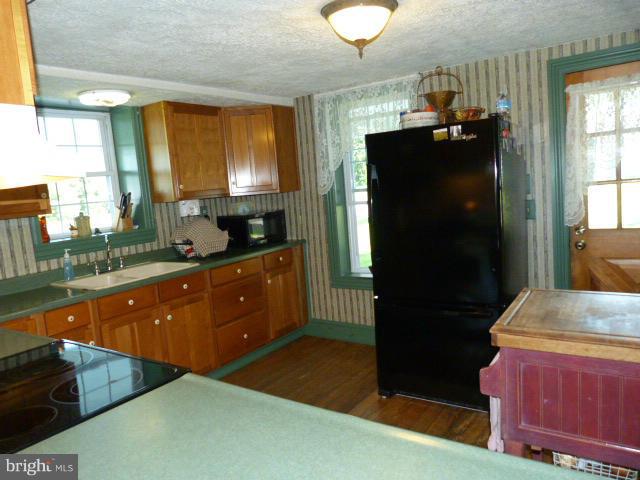 22819 Federal Lookout Road Smithsburg, MD 21783 - Photo 11 of 30 Kitchen