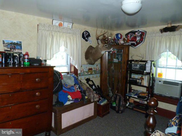 22819 Federal Lookout Road Smithsburg, MD 21783 - Photo 20 of 30 Bedroom