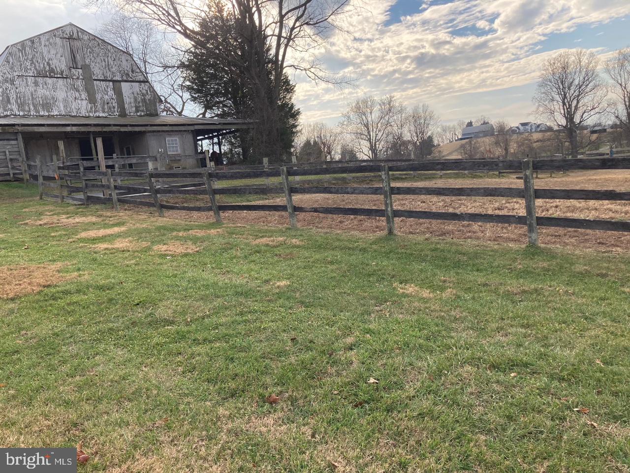 4278 Hawthorne Farms Road Harwood, MD 20776 - Photo 7 of 9