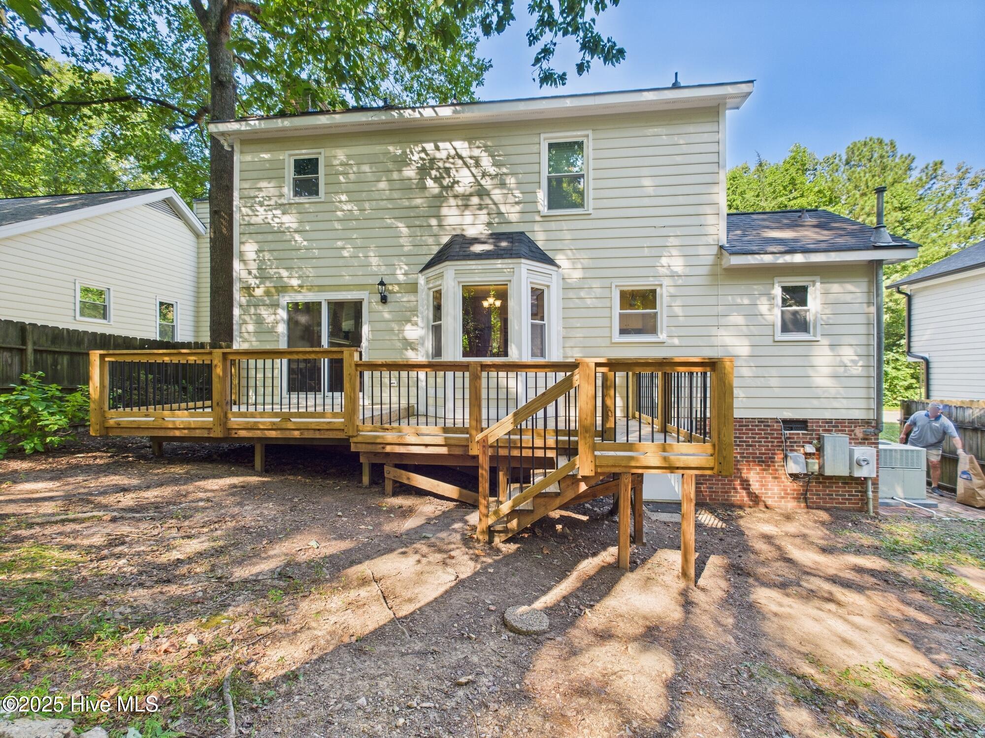 115 Rock Pointe Lane Cary, NC 27513 - Photo 50 of 56 CAM01608G0-PR0108-STILL018