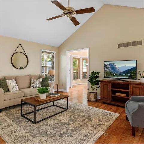 $332,500 | 100 Northeast 111th Street, Kansas City, MO 64155