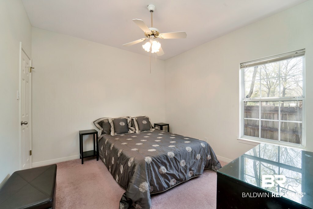 911 Wildwood Avenue Mobile, AL 36609 - Photo 12 of 23