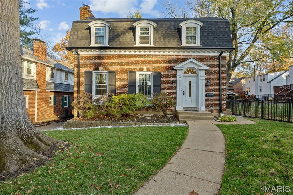 350 Rosedale Place Webster Groves, MO 63119 - Photo 1 of 44 Gallery Image 1