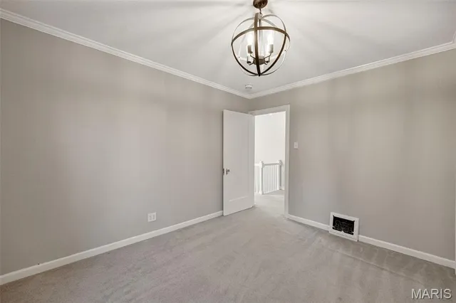 $465,000 | 350 Rosedale Place, Webster Groves, MO 63119