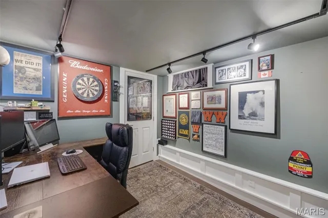 $465,000 | 350 Rosedale Place, Webster Groves, MO 63119