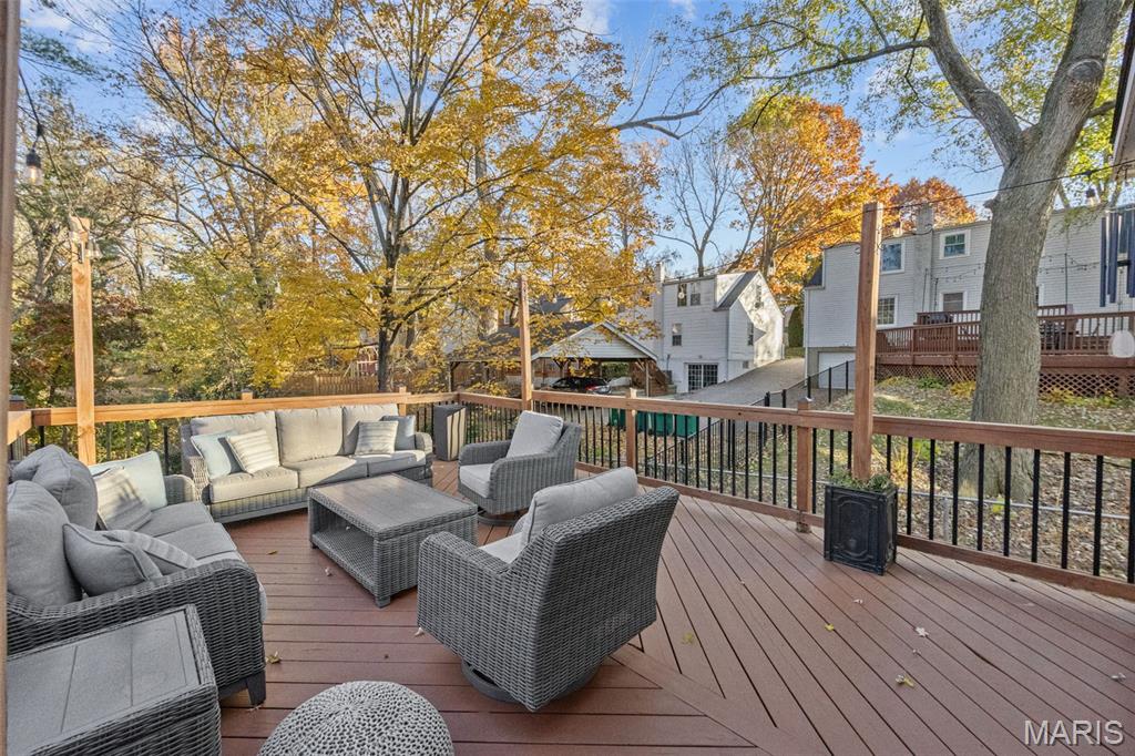 350 Rosedale Place Webster Groves, MO 63119 - Photo 32 of 44 Gallery Image 32