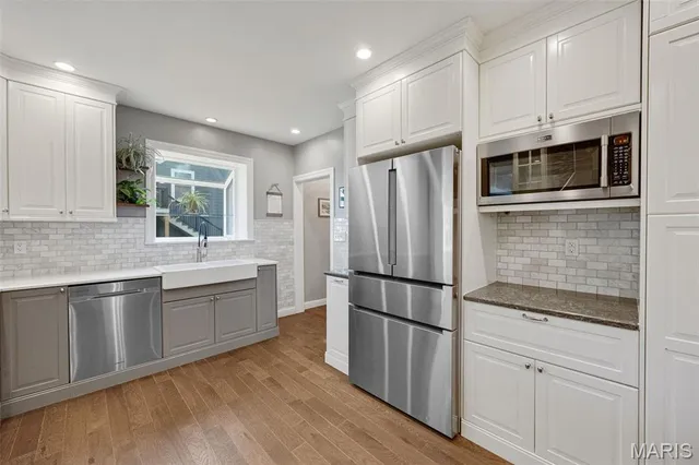 $465,000 | 350 Rosedale Place, Webster Groves, MO 63119