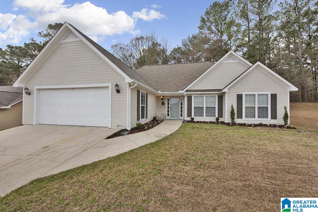 156 Greenfield Lane Alabaster, AL 35007 - Photo 3 of 27