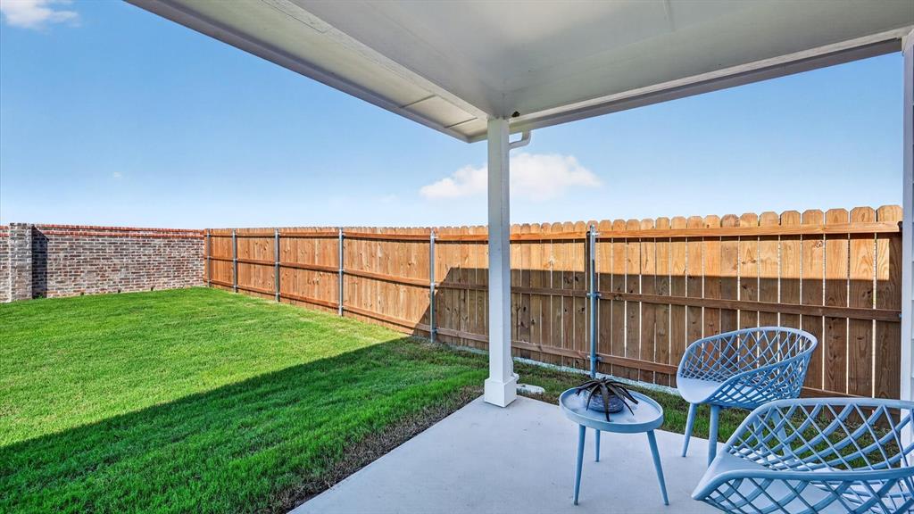 1044 Burnt Rnch Lane Fort Worth, TX 76131 - Photo 26 of 35 Patio
