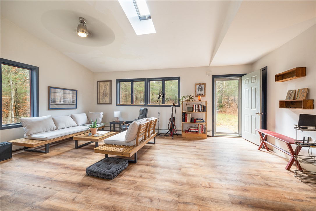 124 Biscuit City Road Charlestown, RI 02813 - Photo 7 of 23