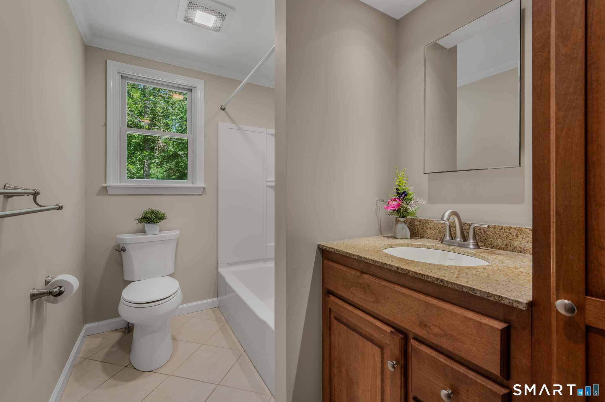 42 Shawandassee Road Waterford, CT 06385 - Photo 21 of 32