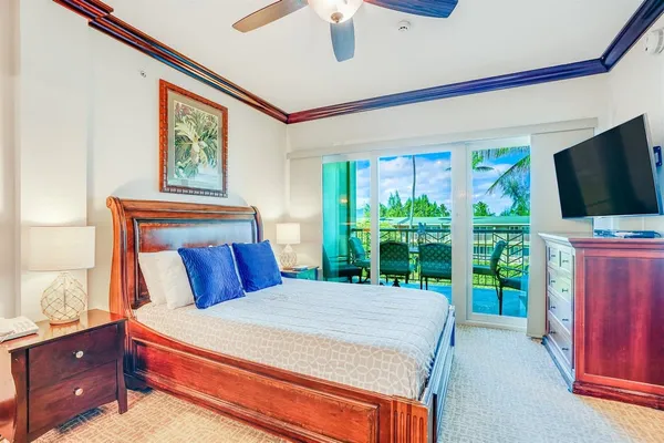 $1,400,000 | 4-820 Kuhio Highway, Unit C305, Kapaa, HI 96746