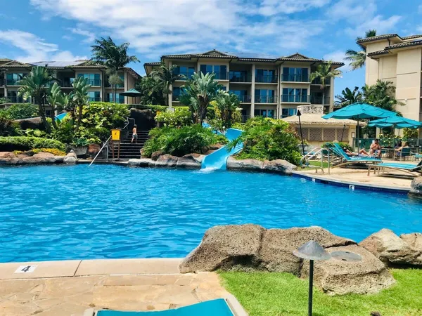 $1,400,000 | 4-820 Kuhio Highway, Unit C305, Kapaa, HI 96746