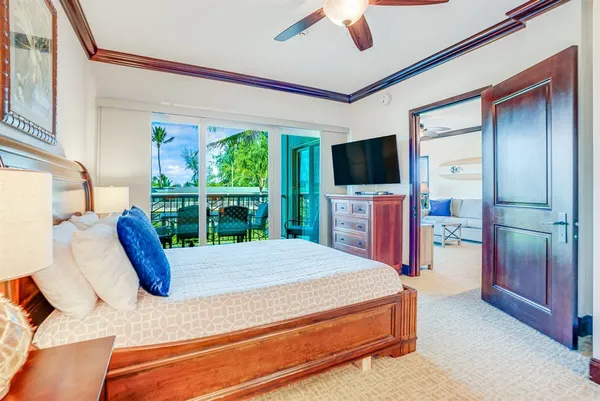 $1,400,000 | 4-820 Kuhio Highway, Unit C305, Kapaa, HI 96746