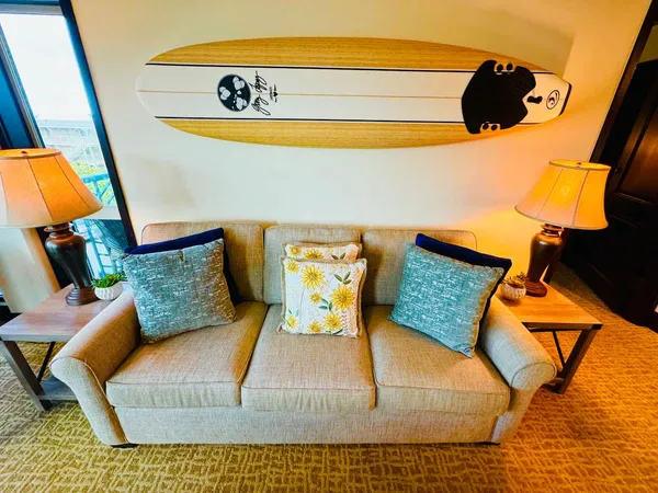 $1,400,000 | 4-820 Kuhio Highway, Unit C305, Kapaa, HI 96746