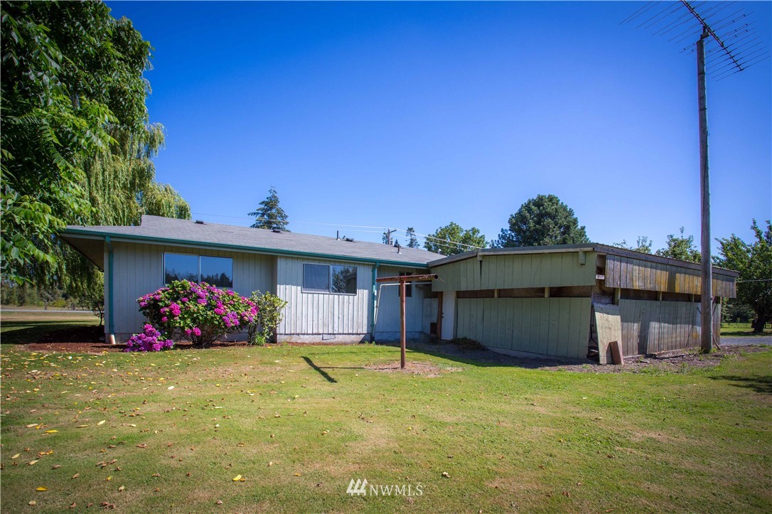208 South Pass Road Nooksack, WA 98276 - Photo 17 of 25