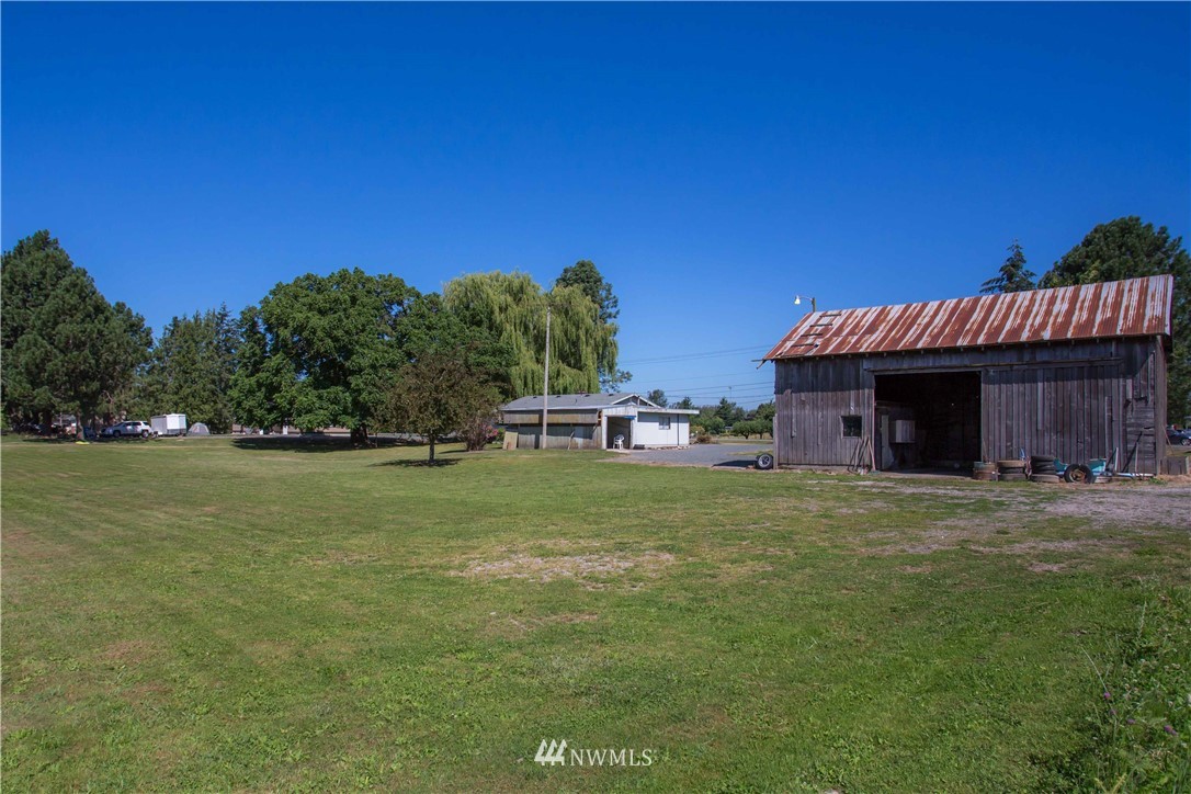 208 South Pass Road Nooksack, WA 98276 - Photo 20 of 25