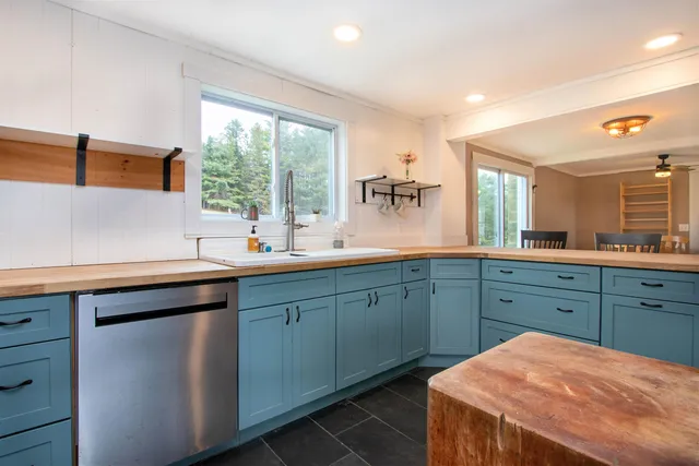 $285,000 | 254 Ski Tow Road, St. Johnsbury, VT 05819