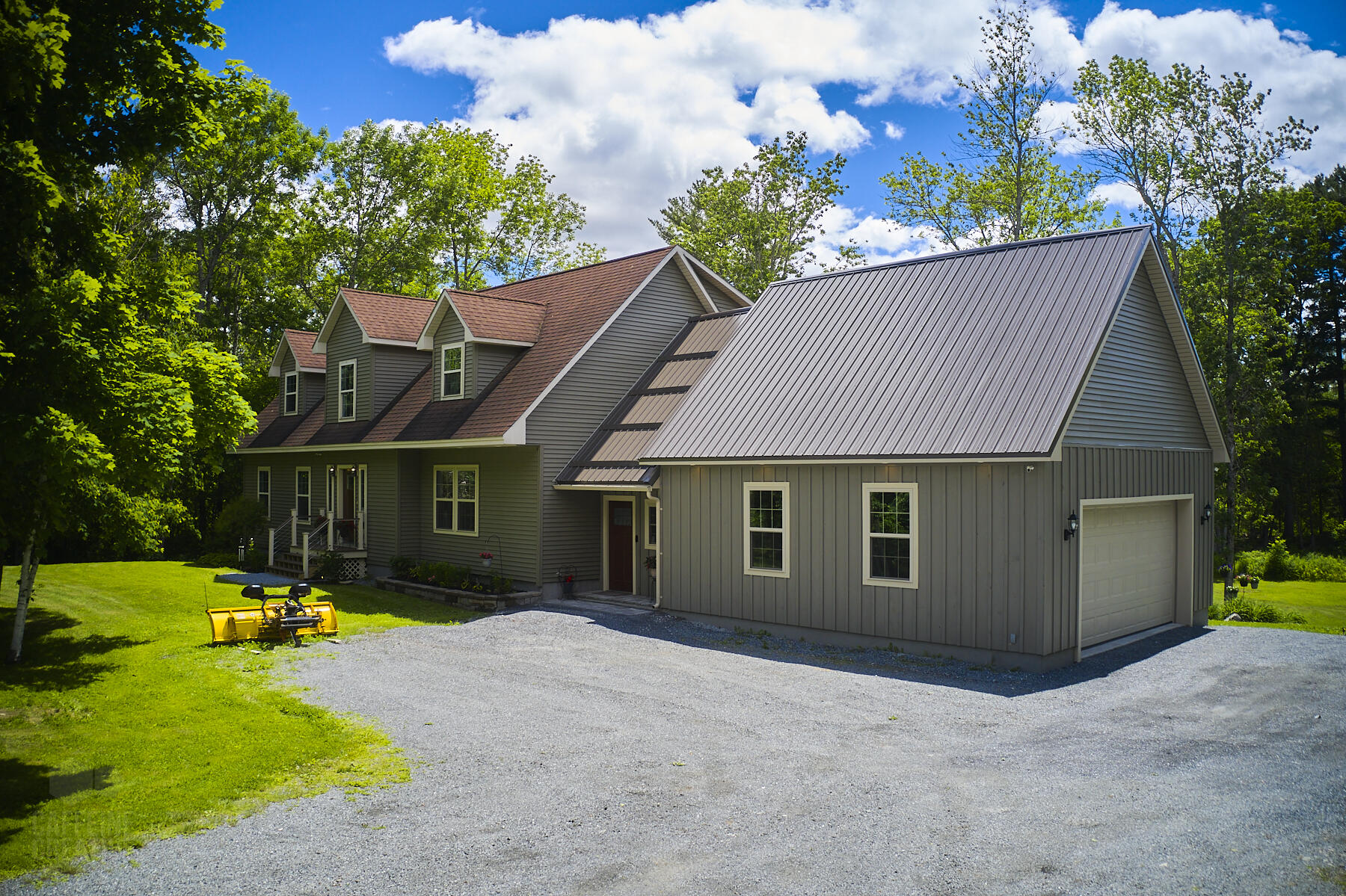 144 Hudson Road Bangor, ME 04401 - Photo 3 of 68 hudson-anderson-caffeine-06