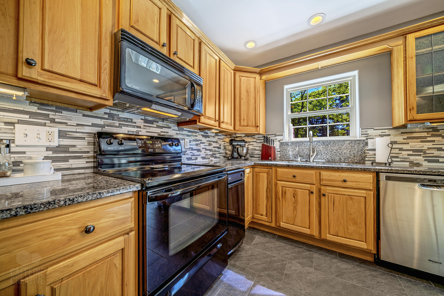 144 Hudson Road Bangor, ME 04401 - Photo 8 of 68 hudson-anderson-caffeine-25