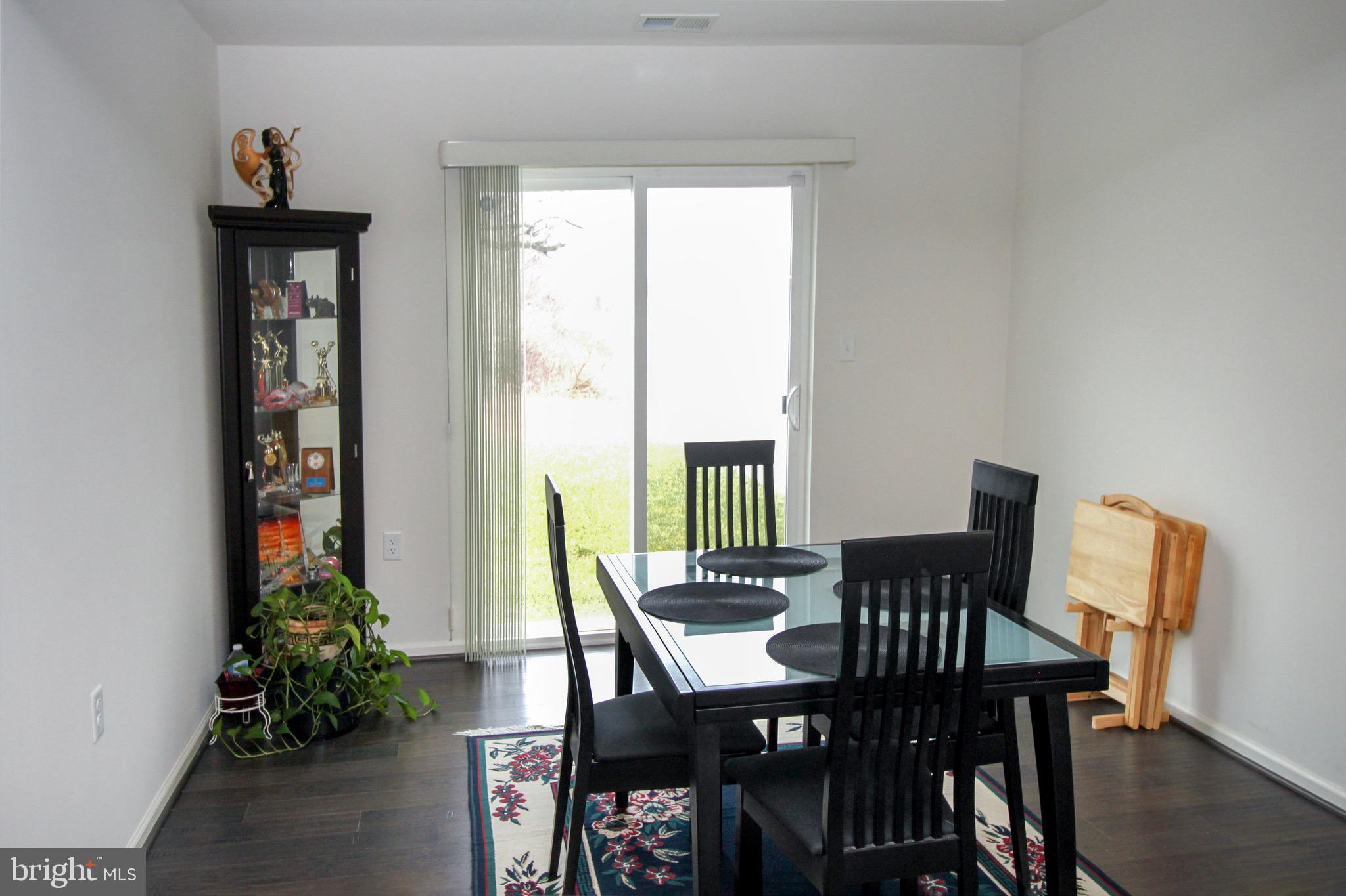 592 Thumper Drive Ranson, WV 25438 - Photo 8 of 46