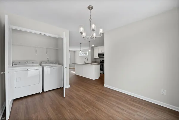 $1,995 | 839 Cumberland Drive, Clarksville, TN 37040