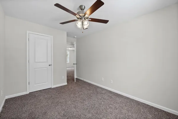 $1,995 | 839 Cumberland Drive, Clarksville, TN 37040