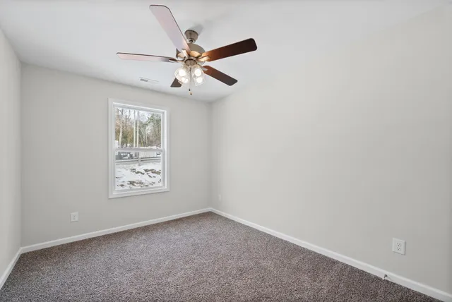 $2,000 | 839 Cumberland Drive, Clarksville, TN 37040