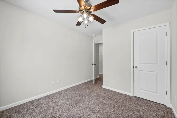 $1,995 | 839 Cumberland Drive, Clarksville, TN 37040