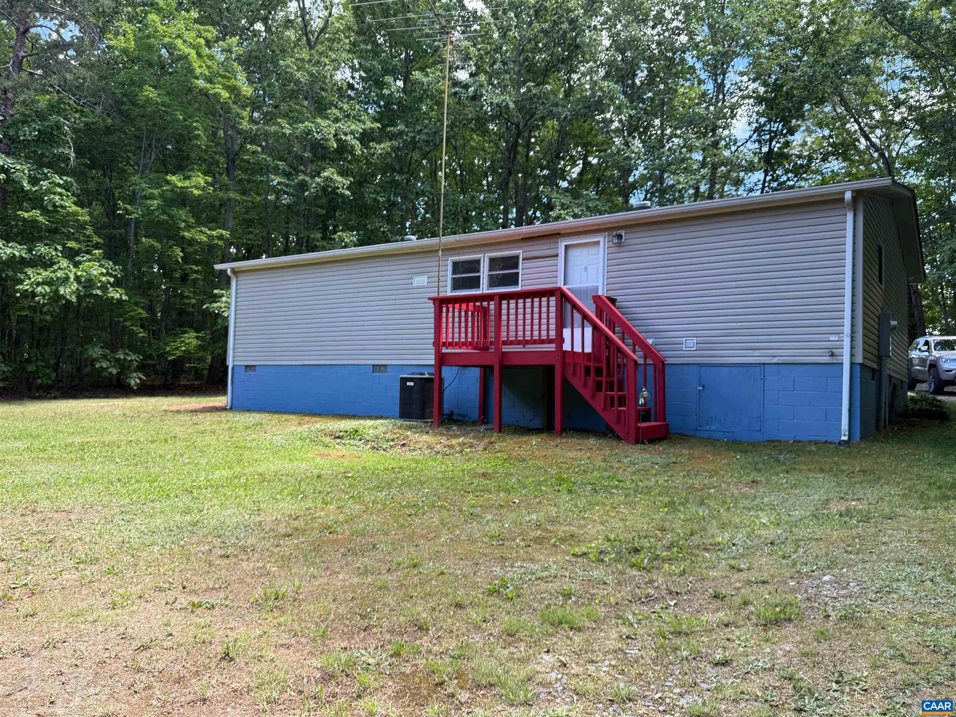 579 Glenmore Road Scottsville, VA 24590 - Photo 9 of 25 Rear view of house