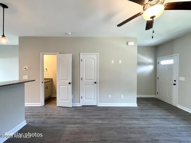 $249,900 | 730 Cross Brg Way, Sneads Ferry, NC 28460