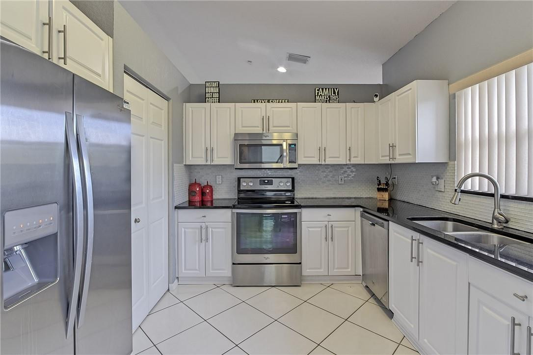 10963 Ravel Court Boca Raton, FL 33498 - Photo 1 of 40 Photo 1