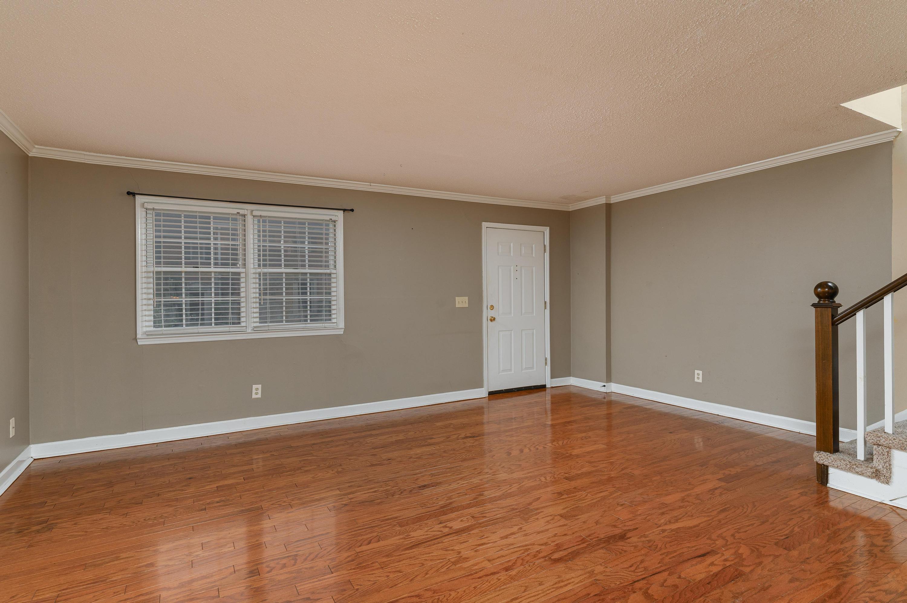 317 McBrien Road, Unit 1 Chattanooga, TN 37411 - Photo 3 of 11 3