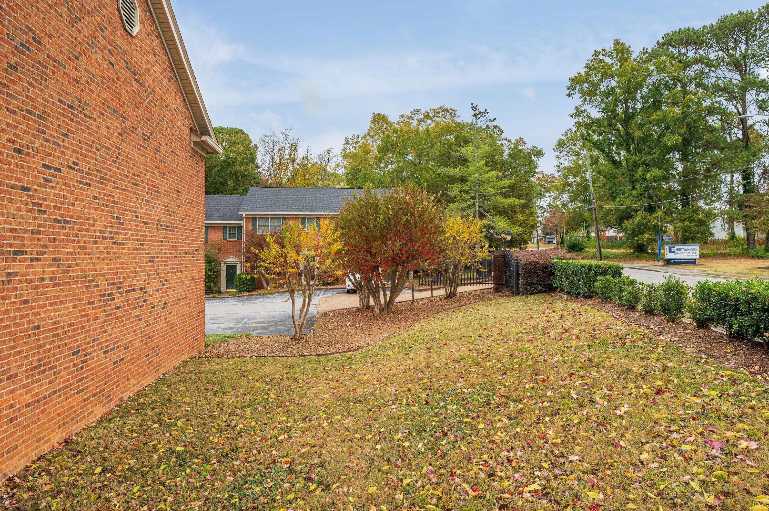317 McBrien Road, Unit 1 Chattanooga, TN 37411 - Photo 10 of 11 9